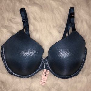 Victoria’s Secret 34D Bra